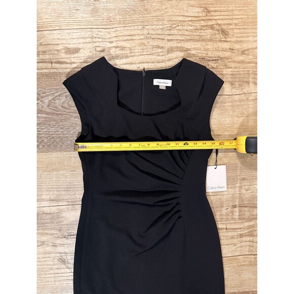 Calvin Klein Dress Black Sleeveless Ruched Sheath Size 4 NWT - Picture 3 of 5